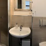 ステラ エルフルト アム ドーム ゲストハウス エアフルト