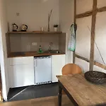 ステラ エルフルト アム ドーム ゲストハウス 3*