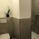 ステラ エルフルト アム ドーム ゲストハウス