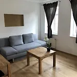 ゲストハウス ステラ エルフルト アム ドーム 3*