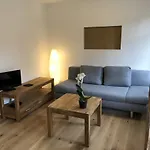 ステラ エルフルト アム ドーム ゲストハウス 3*