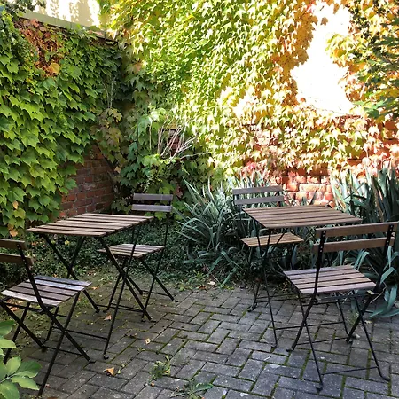 招待所 爱尔福特斯特拉公寓酒店