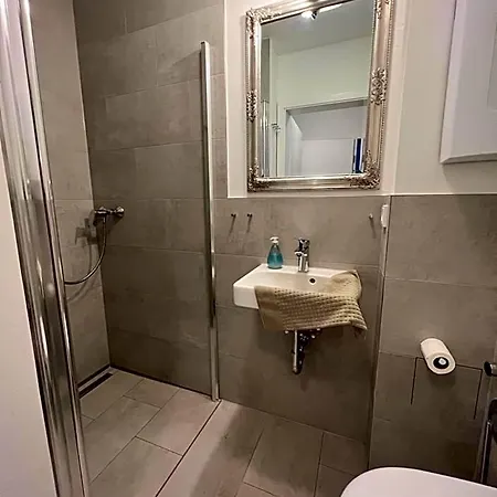 Guest house Stella 3*