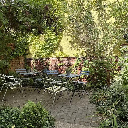 Stella Guest house
