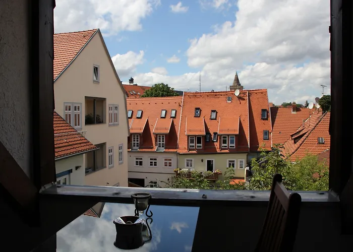 爱尔福特斯特拉公寓酒店 3*