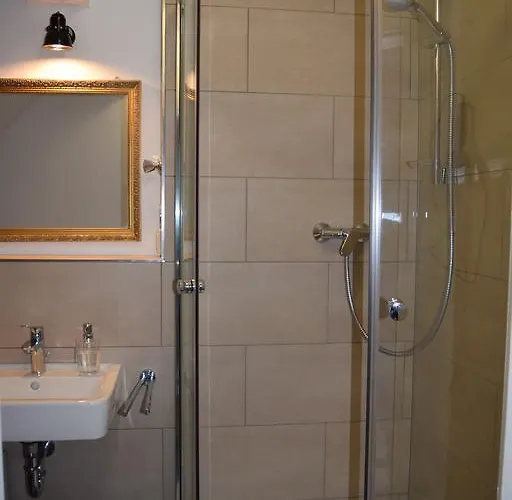 招待所 爱尔福特斯特拉公寓酒店 3*